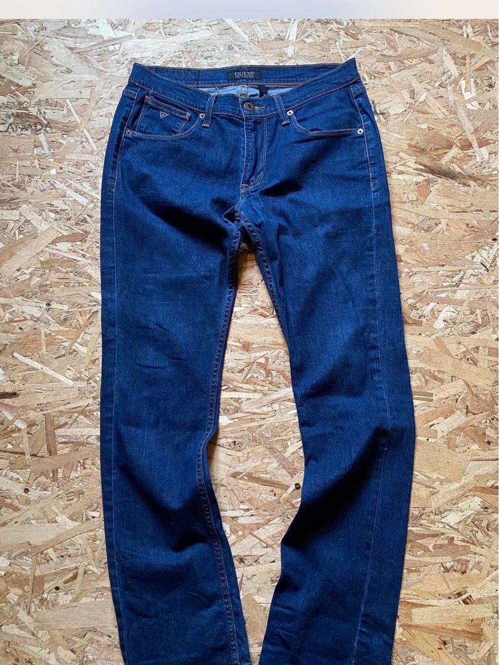GUESS Men’s Dark Blue  Slim Straight Jeans